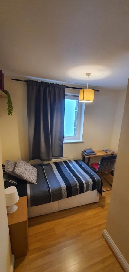 Double Room&Private Bath Near The Square Mile Londres Exterior foto